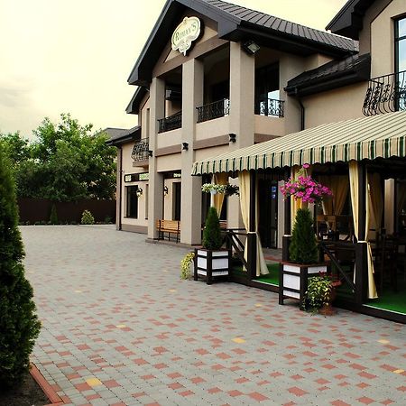 Hotel Restaurant Complex Roman'S Visenyki Kültér fotó